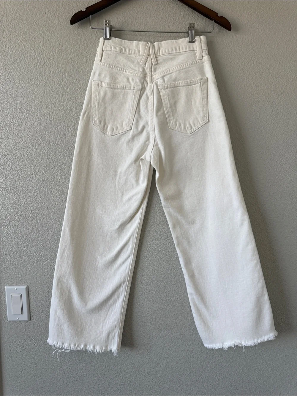 SLVRLAKE Grace Crop White High Rise Wide Leg Jeans Size 25 Raw Hem Premium Denim